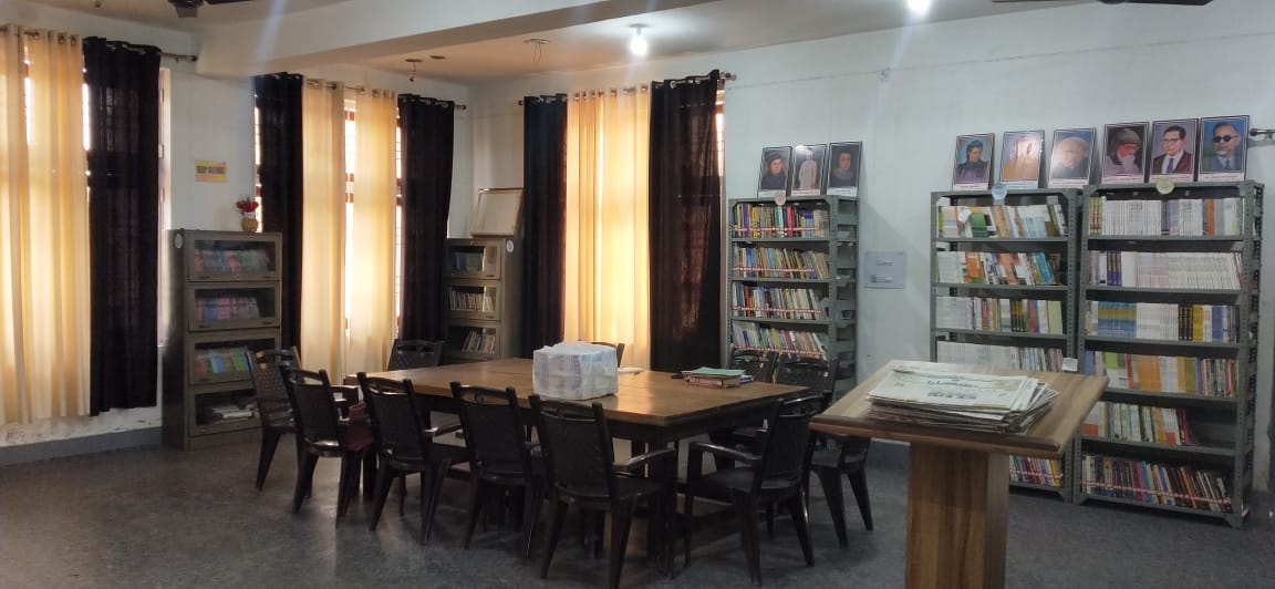 Library of Jamia Urdu College of Education